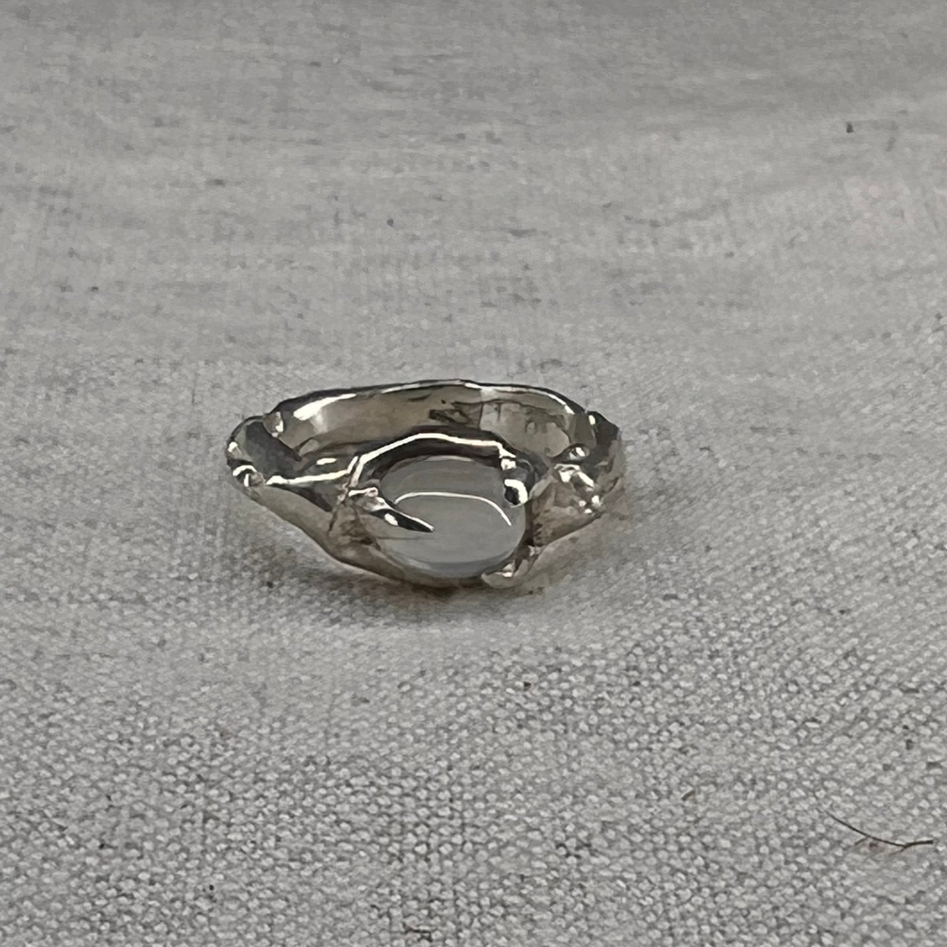 Ring I Finger Adornment