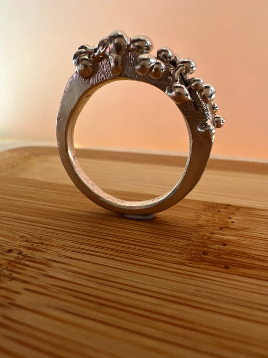 Ring I Finger Adornment Sterling silver Caviar ring