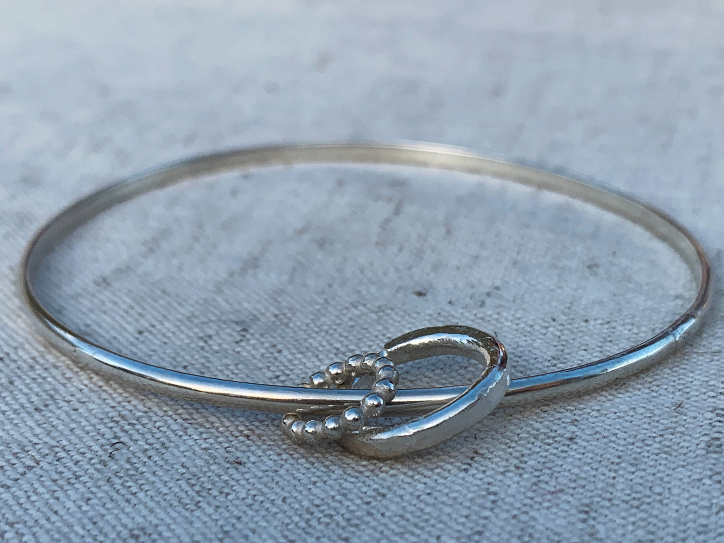 Bangles I Wrist Adornment sterling silver Bangle with links