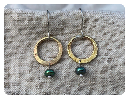 Earrings I Ear Adornment Hammered Brass hoops with pearl